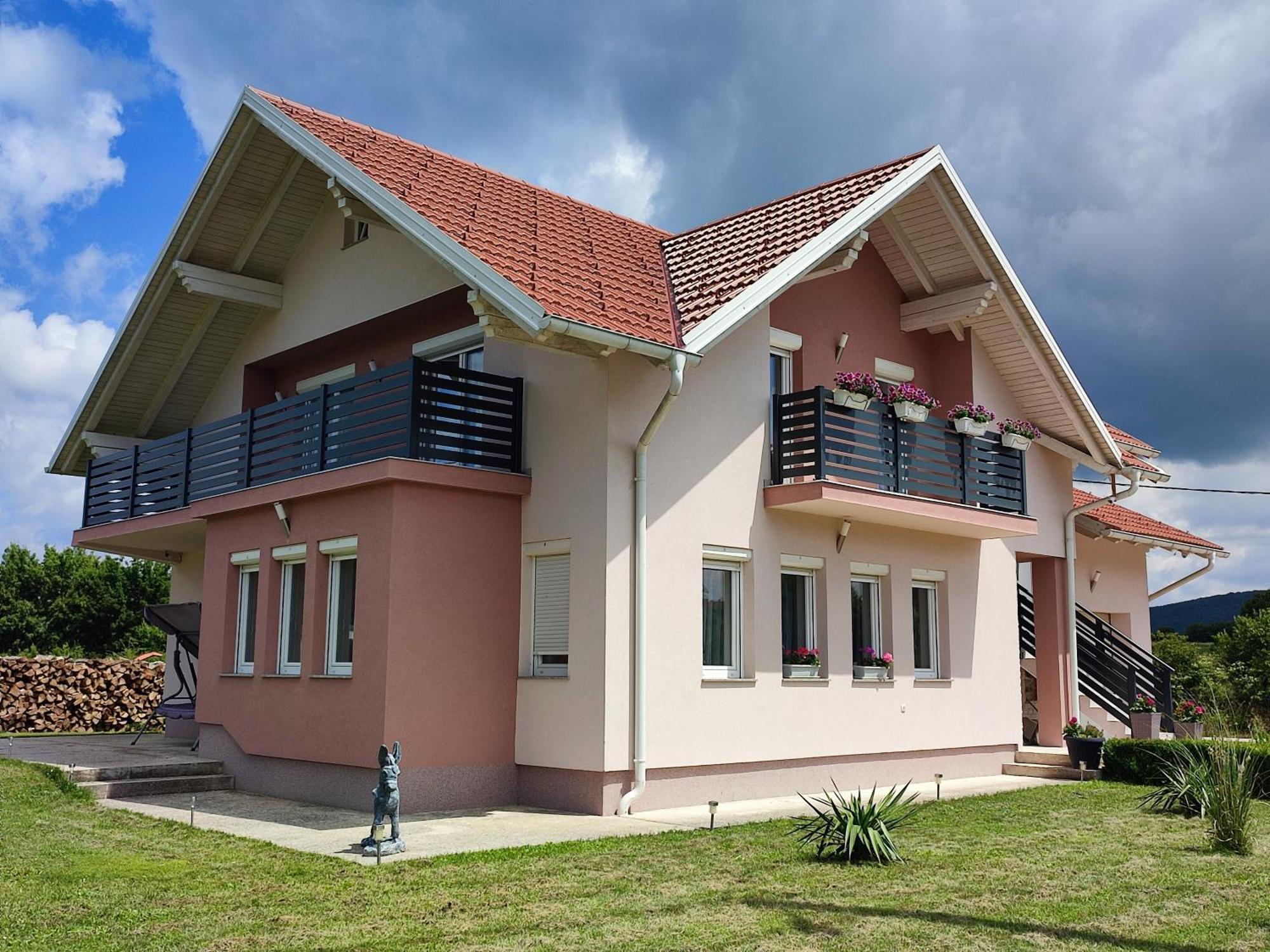 Apartman Swans Otočac Екстериор снимка